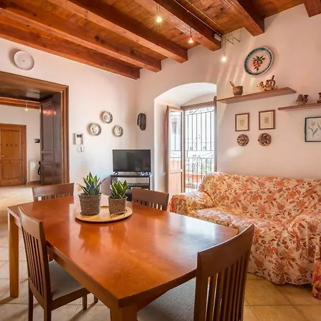 Apartment In Palazzo Vatticani *