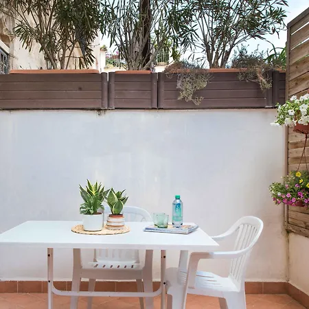 In Palazzo Vatticani * Palermo