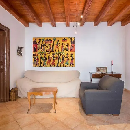 In Palazzo Vatticani * Palermo